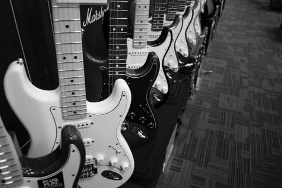Electric Guitars for Newbies