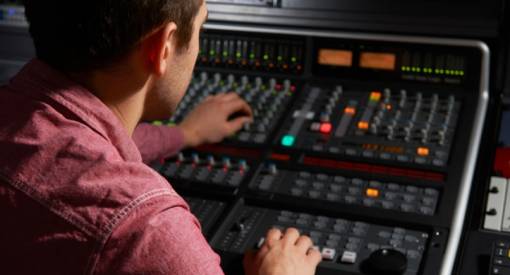 Why Use a Pro Recording Studio?